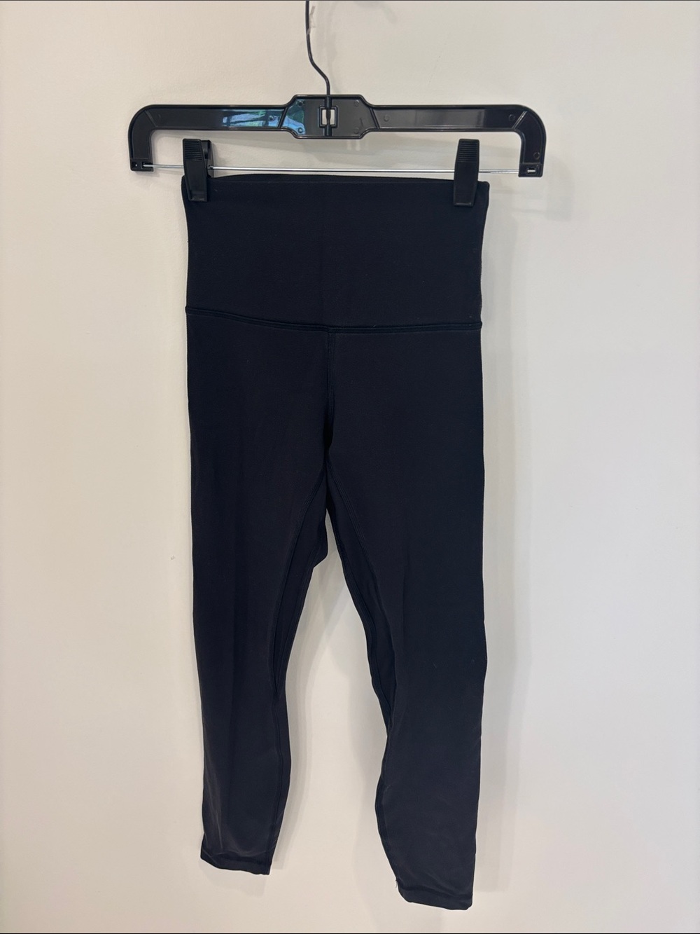 Lulu size 2 Black High-Waist Align Leggings